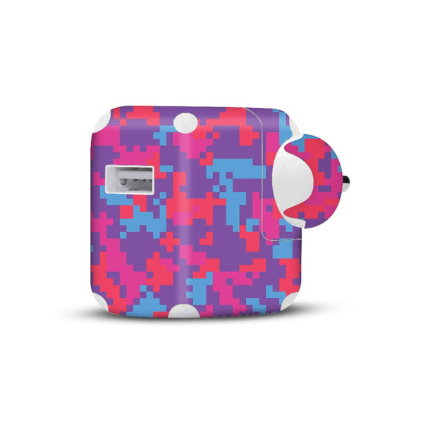 Purple Glitched Pattern Camo - Apple 2019 10W Charger skin