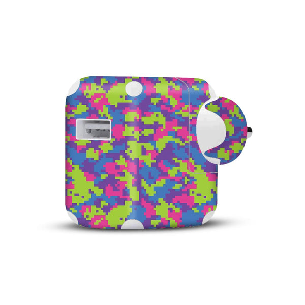 Rainbow Glitched Pattern Camo - Apple 2019 10W Charger skin