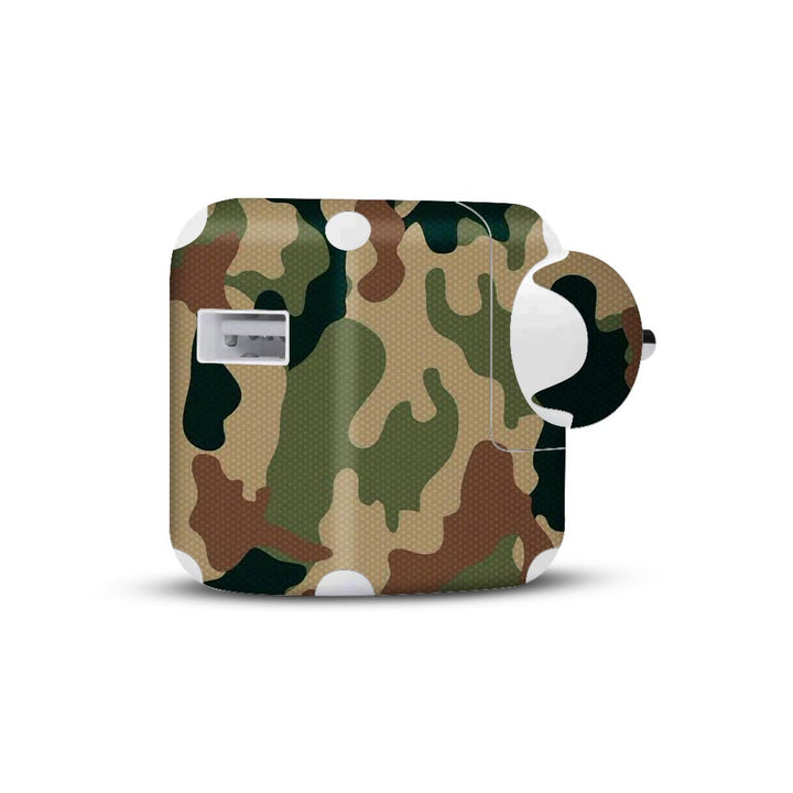 Camo Clash - Apple 2019 10W Charger skin