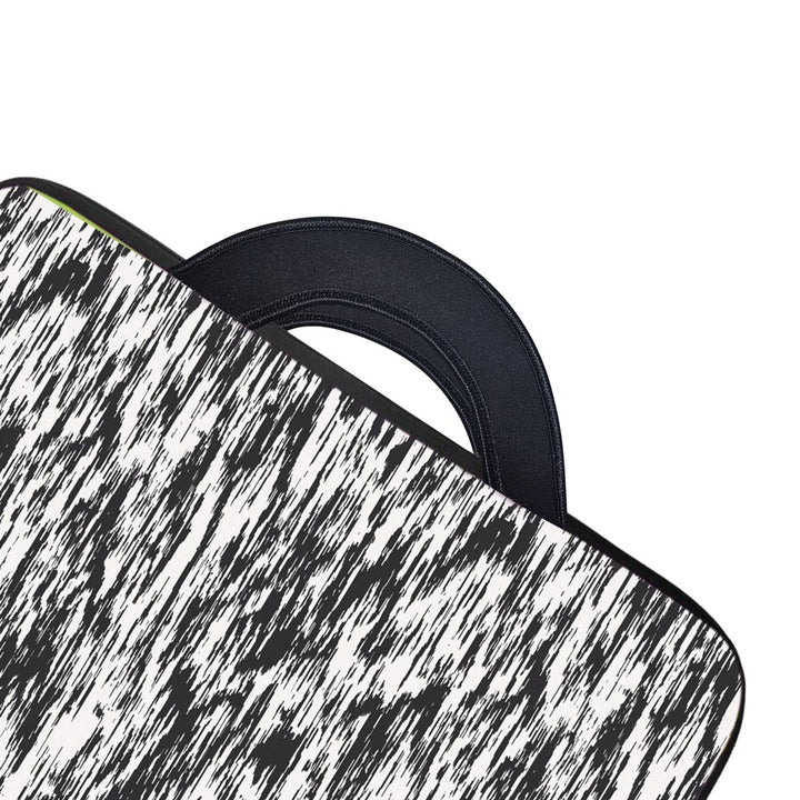 Black And White Glitch - Laptop Sleeve