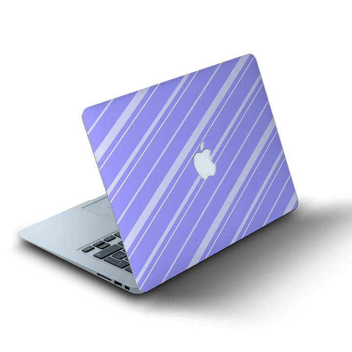 Diagonal Strips Lavender - MacBook Skins