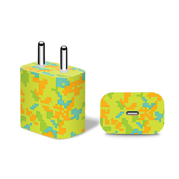 Green Glitched Pattern Camo - Apple 20W Charger Skin