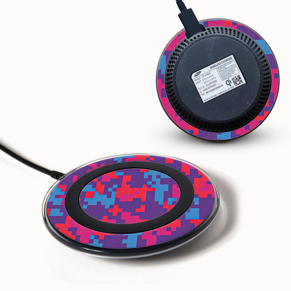 Purple Glitched Pattern Camo - Samsung Wireless Charger 2015 Skins