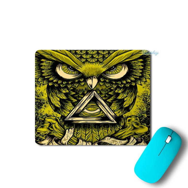 trippy-owl-yellow-3 Mousepad