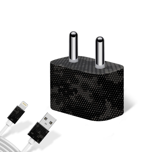 Black Hive Camo - Apple charger 5W Skin