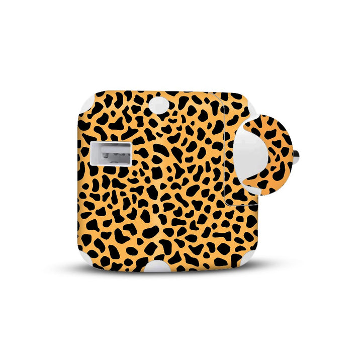 Cheetah Pattern 01 - Apple 2019 10W Charger skin
