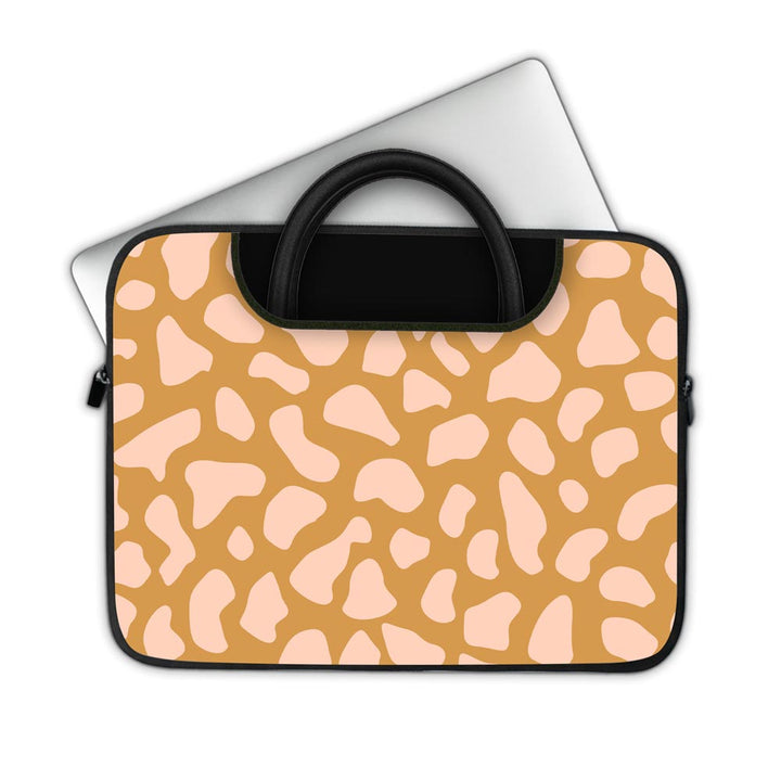 Cheetah Pattern 02 - Pockets Laptop Sleeve