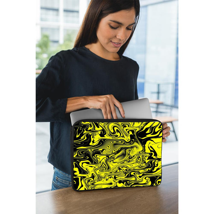 Distortion Art - Laptop Sleeve