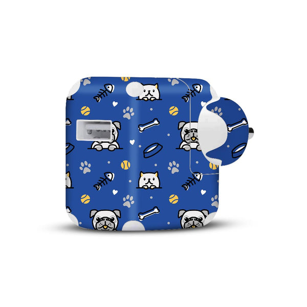 Dog And Cat Pattern By The Doodleist - Apple 2019 10W Charger skin