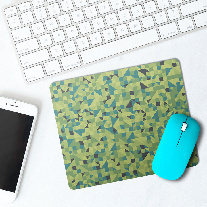 Green Triangle background - Mousepad