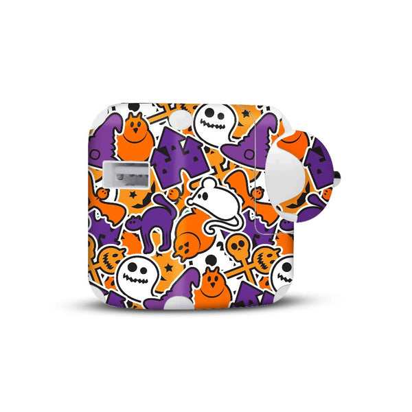 Halloween Pattern - Apple 2019 10W Charger skin
