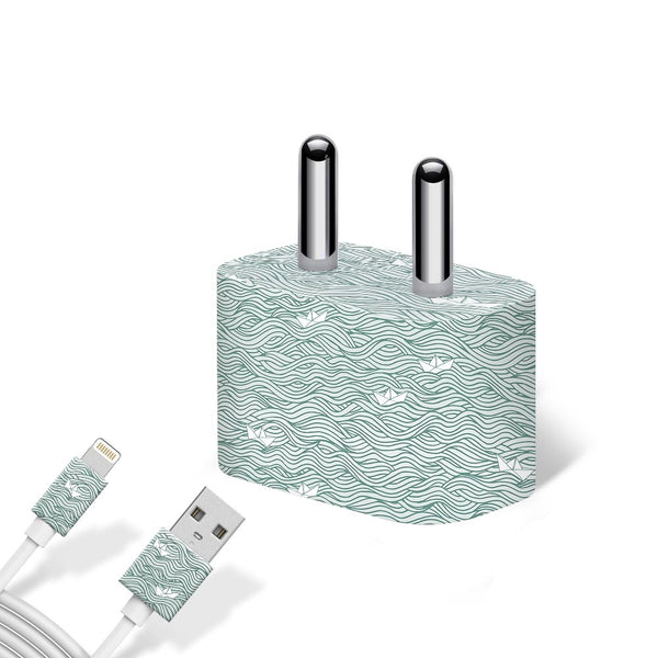 Paper Boat Pattern - Apple charger 5W Skin