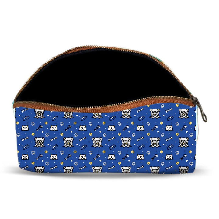 Dog And Cat Pattern By The Doodleist - Multiutility Pouch