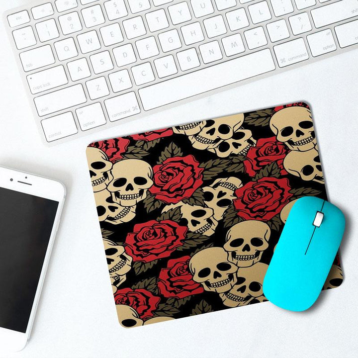 skull-rose-3 Mousepad