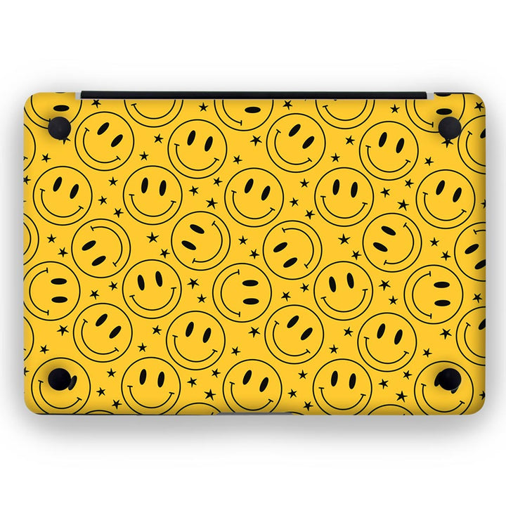 Smiley - MacBook Skins