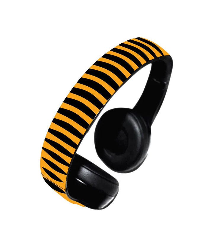 Weekend Garfield - Decibel Wireless On Ear Headphones By Sleeky India, Marvel Headphones, Dc headphones, Anime headphones, Customised headphones 