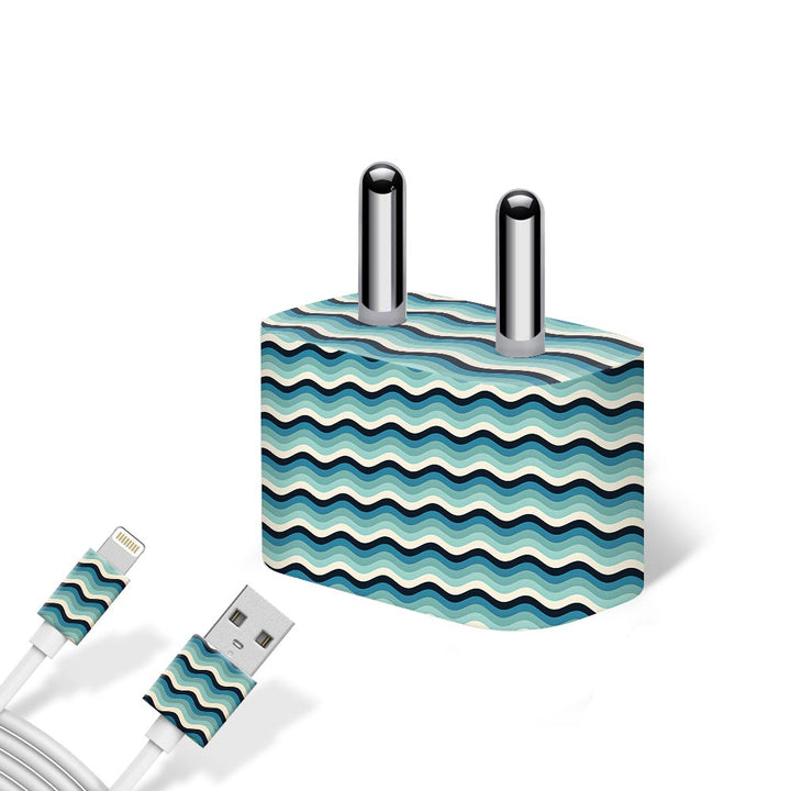 White Blue Waves - Apple charger 5W Skin