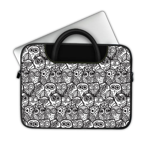 White And Black Owl - Pockets Laptop Sleeve