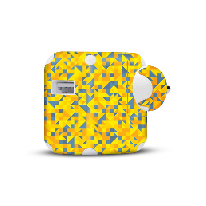 Yellow Triangled Background - Apple 2019 10W Charger skin